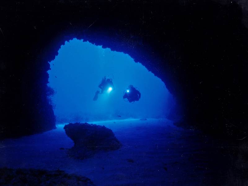 moon -pool -salgar -diving -menorca -1